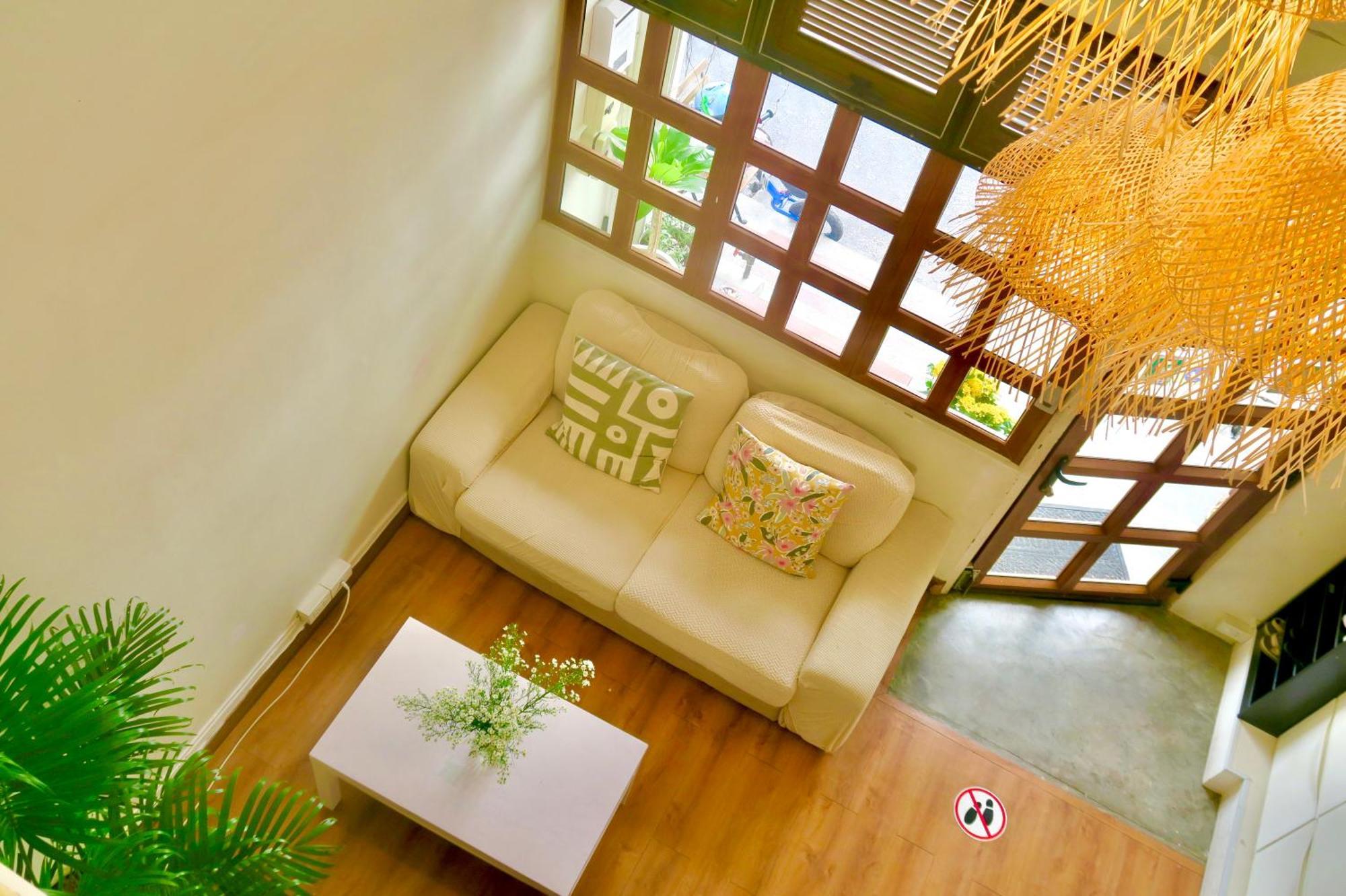 Tini Kati Hostel Bangkok Bagian luar foto